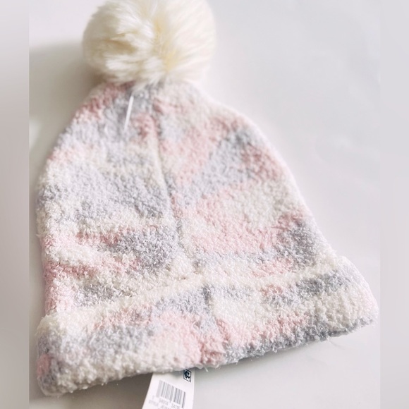 Jenni Fuzzy Jacquard Pom Pom Beanie in Animal Print One Size blush grey NWT - Picture 4 of 5